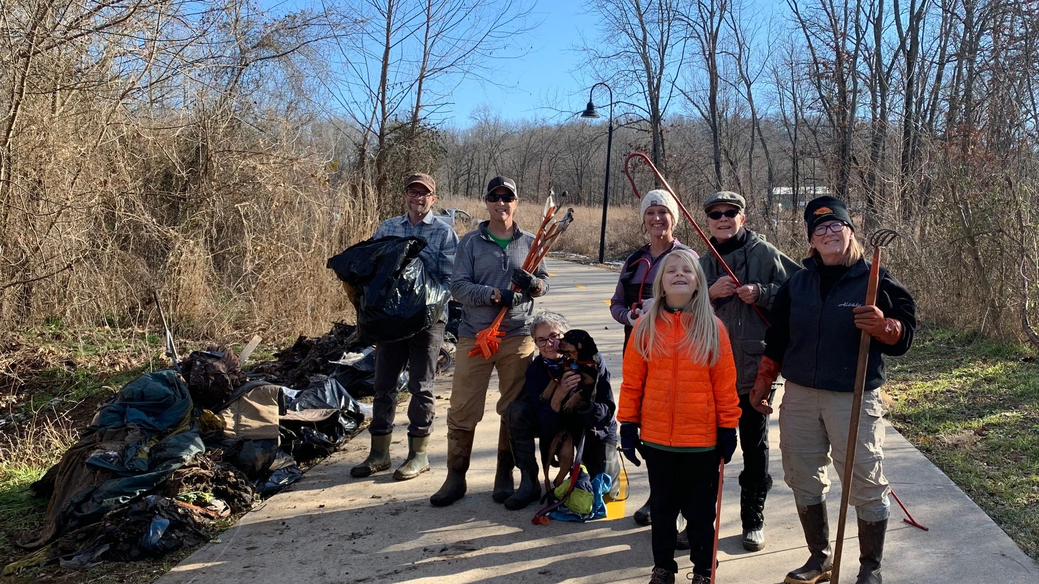 Volunteers cleanup townbranch